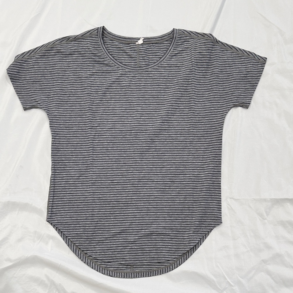 Lucy Final Reps Short Sleeve Tee—Medium—Gray/Black Stripes